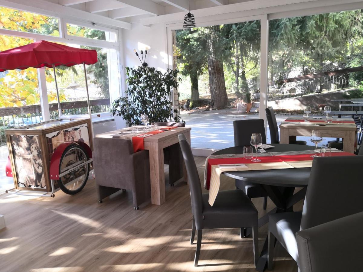 Logis Hotel-Restaurant Le Tanargue Valgorge Exterior photo